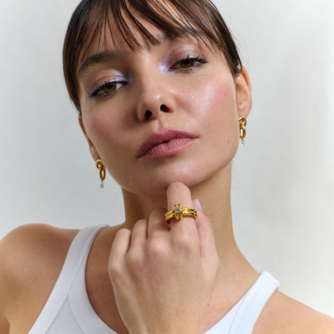 Anillo Zendaya Loops Doble Oro - Radiant Jewels