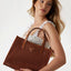 Bolso De Mano Brigitta Coñac - Guess